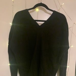 Stylish Black Vince Top Size: Small